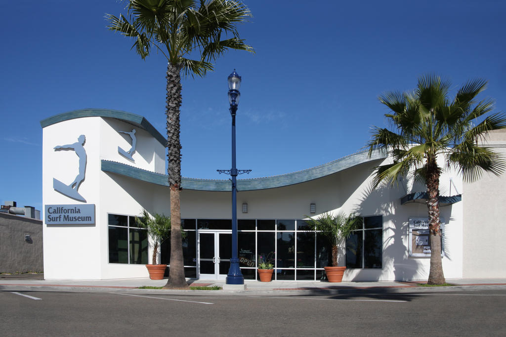 Harbor Inn & Suites Oceanside Exterior photo