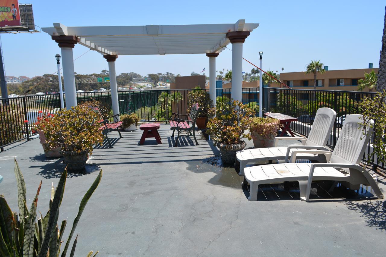 Harbor Inn & Suites Oceanside Exterior photo